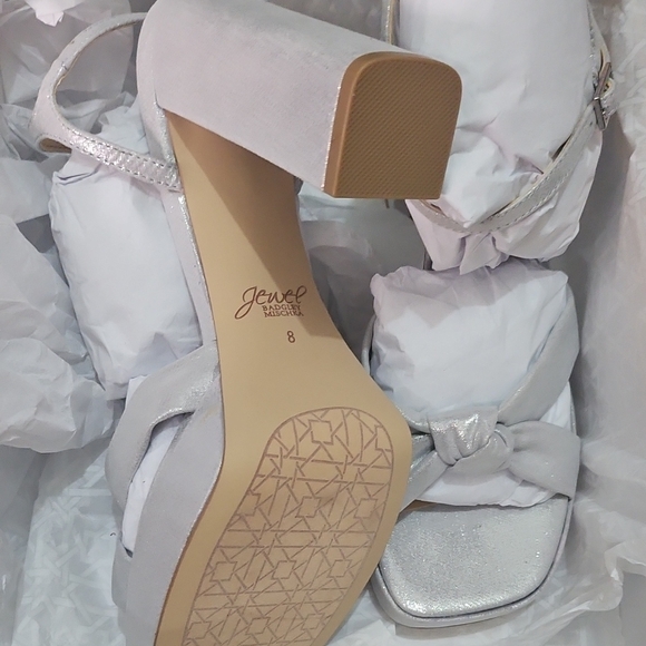 Jewel Badgley Mischka Women's Valencia Square Toe Evening Platform Sandals -Silv - Picture 5 of 7